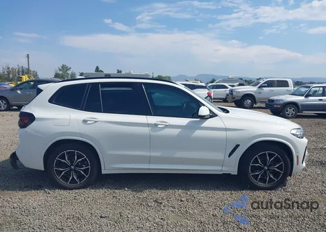 2023 BMW X3 xDrive30I z USA, uszkodzony, nr VIN 5UX53DP05P9R90108